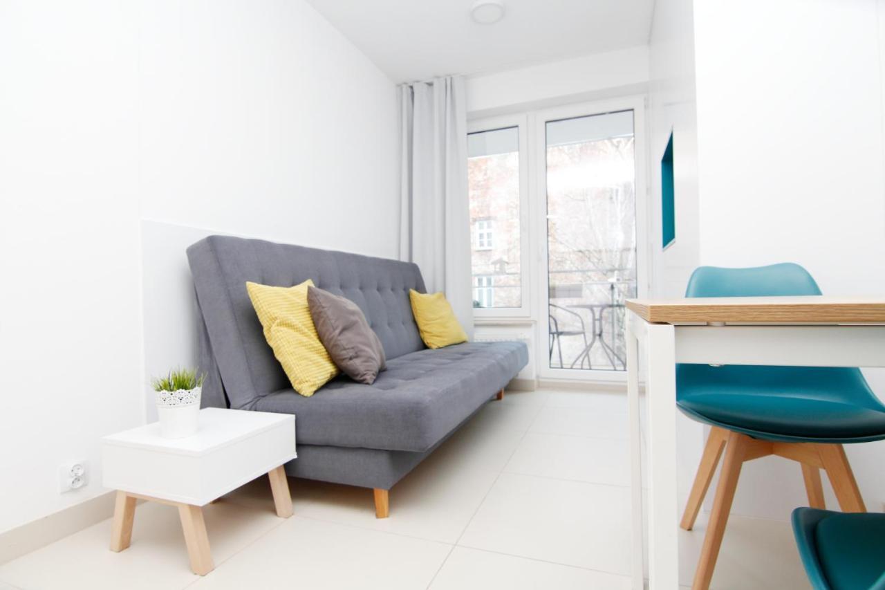 Blue River - Pulaskiego A - Private Apartment วรอตซวาฟ ภายนอก รูปภาพ